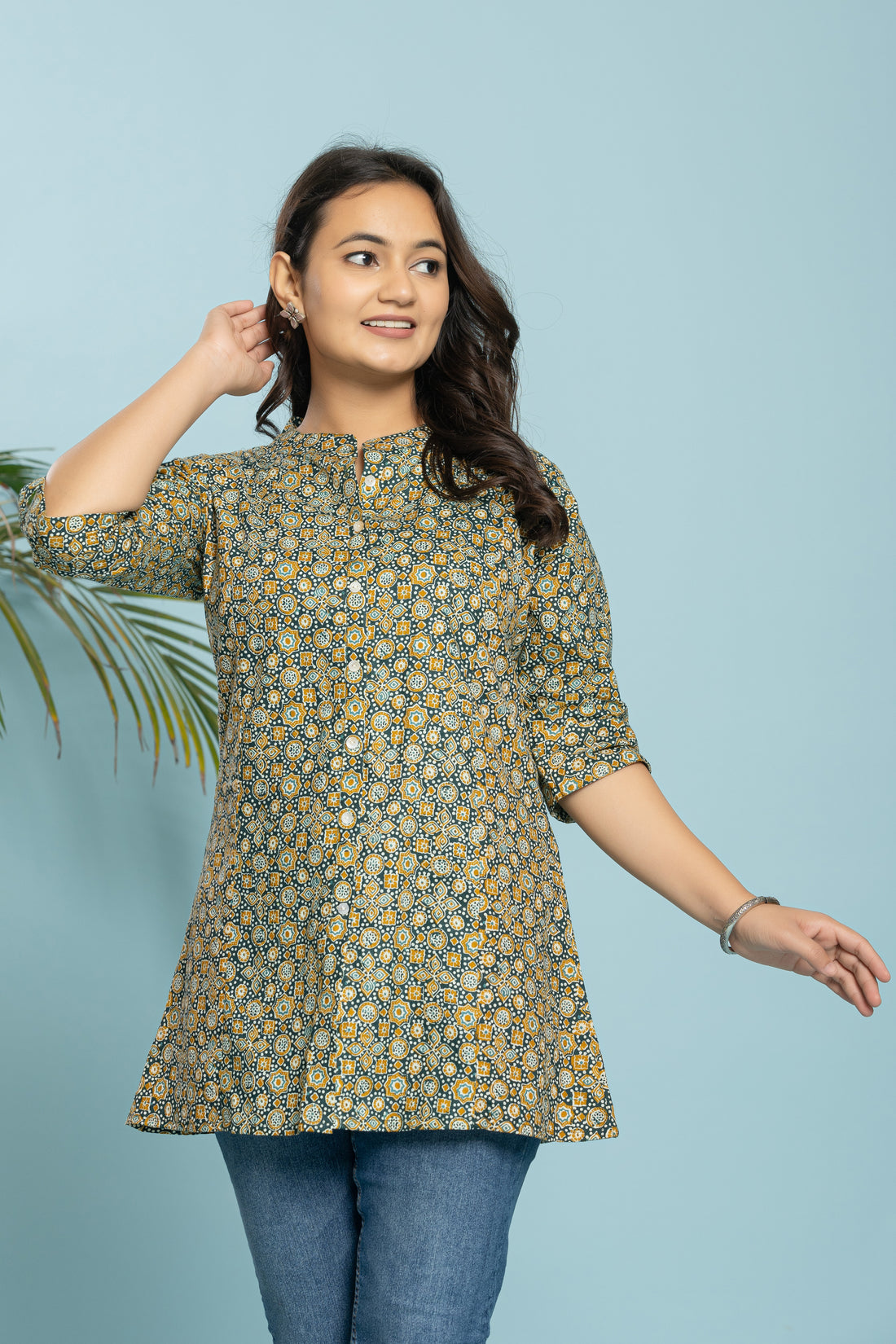 Women's Cotton Olive Green Short Printed Kurta | Ethnic Straight Short Kurta