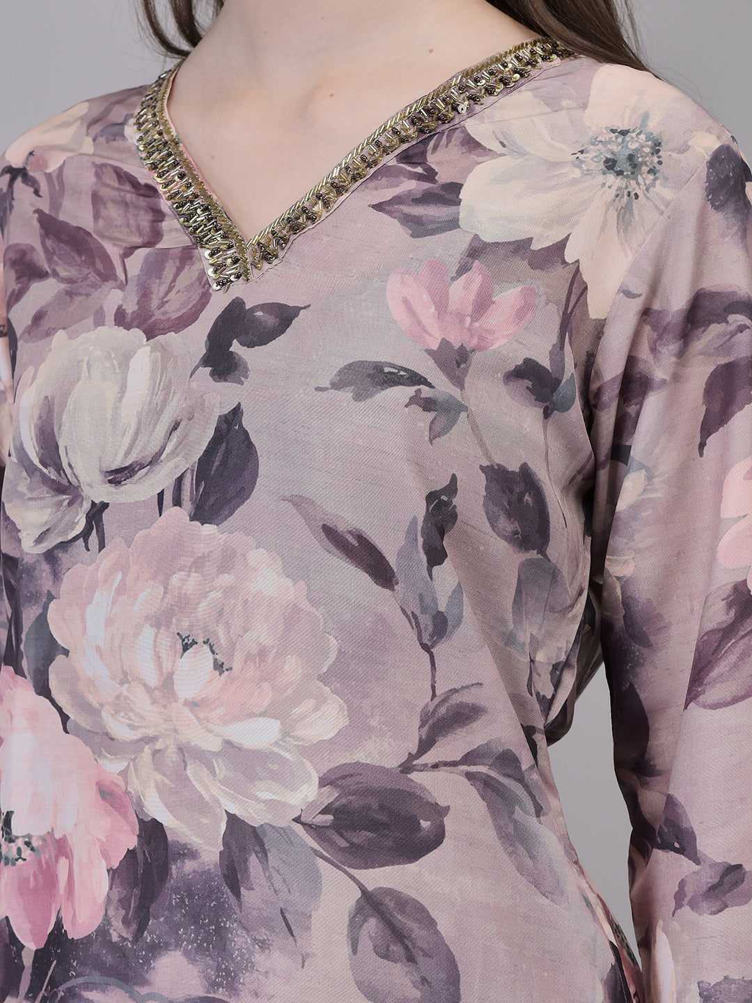 Women's Muslin Floral Printed Kurta | Ethnic Straight Kurta with V neck