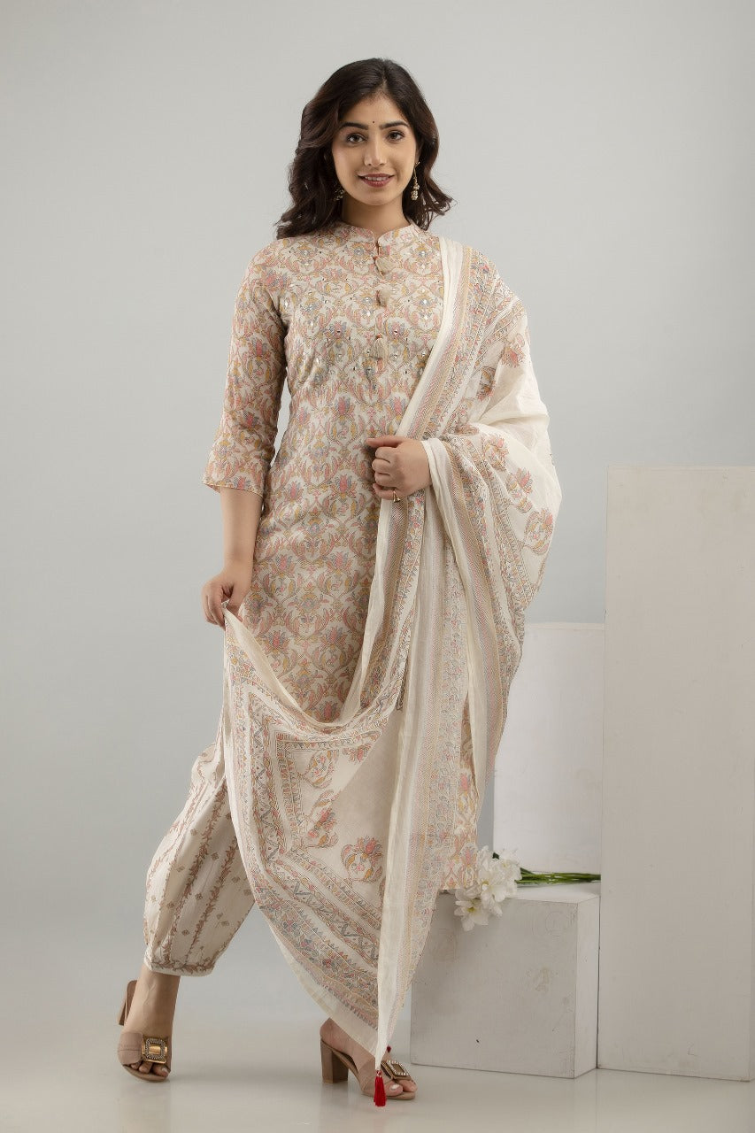 Women's Pink Mulmul Fabric Printed Suit Set | Ethnic Straight Kurta with Pants & Printed Dupatta