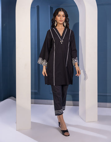 Women's Black Cotton Fabric Tunic Top with pakistani Sleeves and Pants
